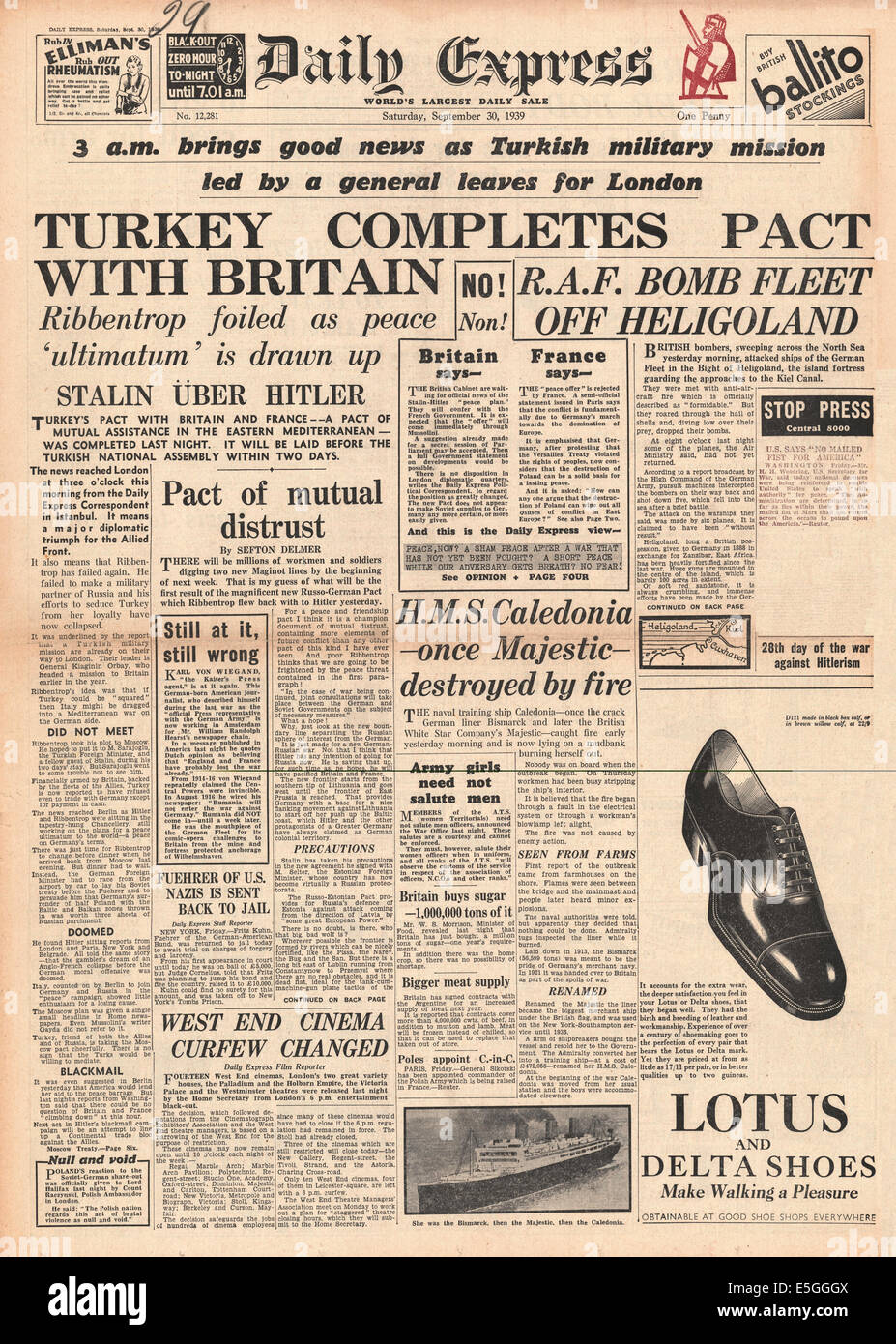 1939 daily Express Titelseite Berichterstattung Türkei Zeichen gegenseitigen Unterstützung Pakt mit Großbritannien und Frankreich Stockfoto