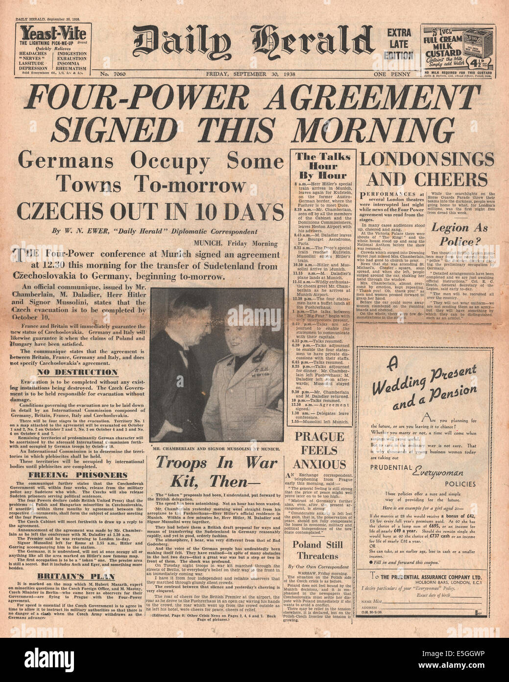 1938 daily Herald Titelseite Berichterstattung der Unterzeichnung des Friedensabkommens München Stockfoto