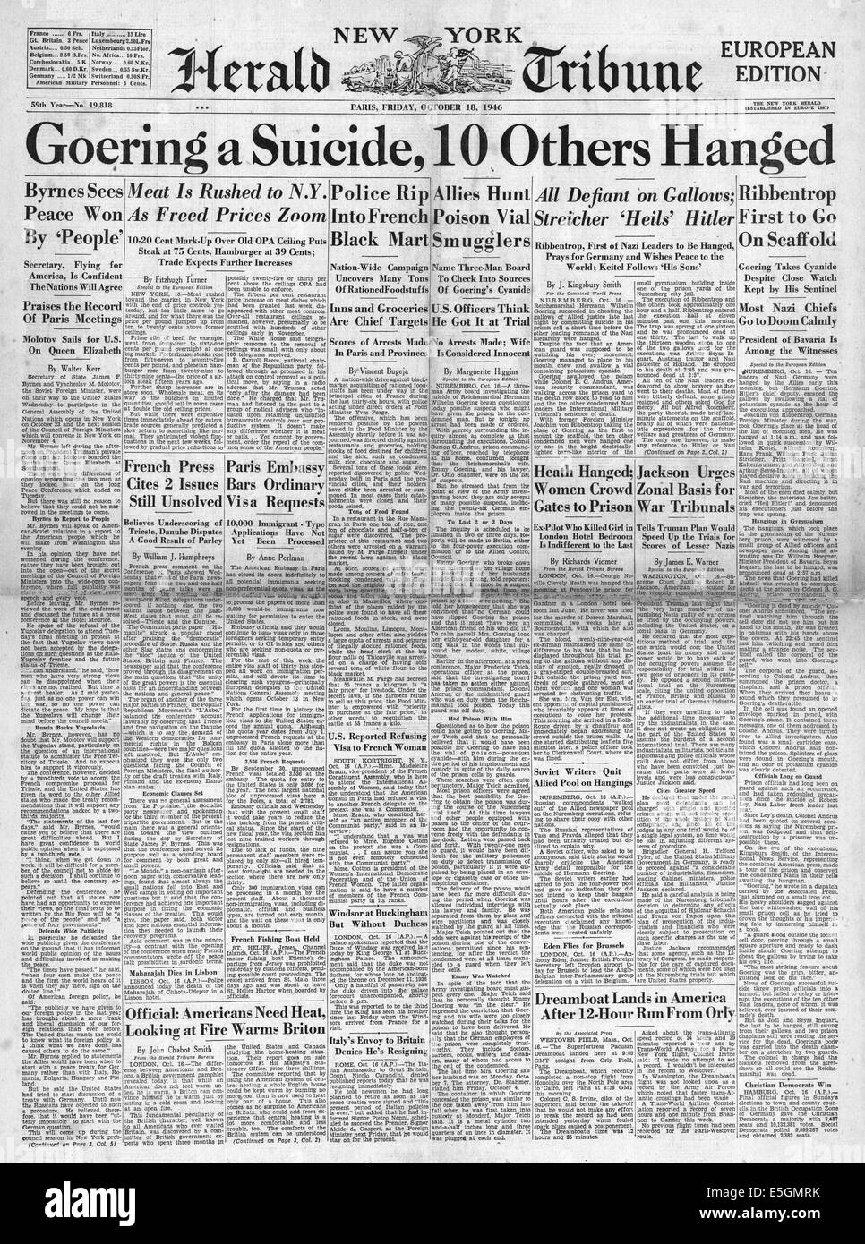 1946 New York Herald Tribune Titelseite Berichterstattung der Selbstmord von Hermann Goering und Ausführung des NS-Staats-und Regierungschefs in Nürnberg Stockfoto