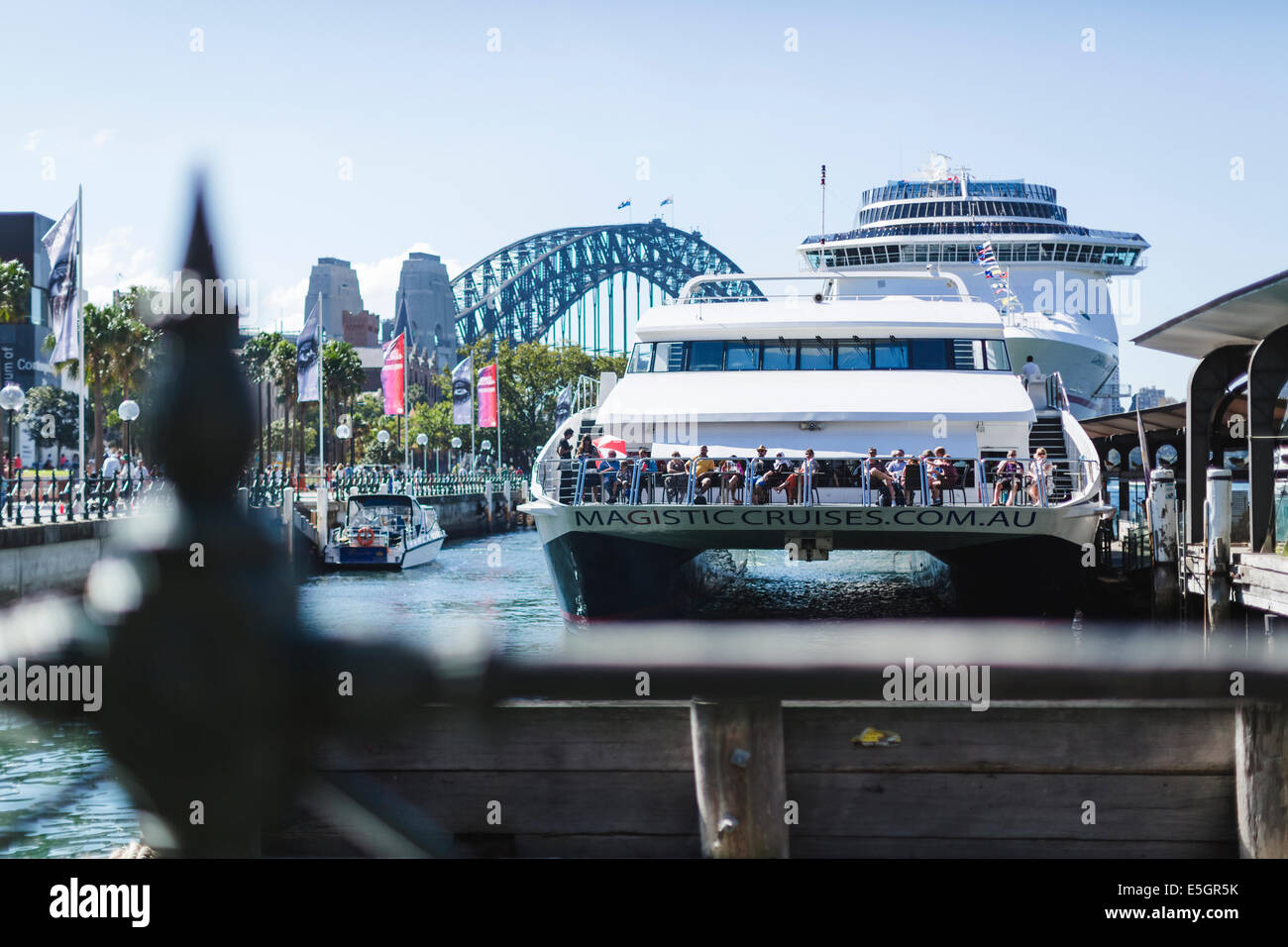 Fähre am circular Quay, Sydney Stockfoto