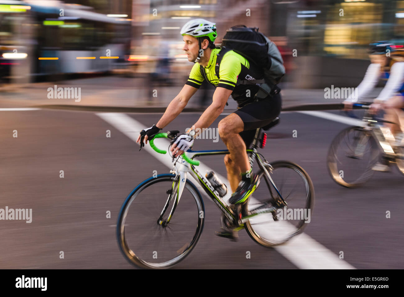 Mann mit dem Fahrrad in Sydney Stockfoto