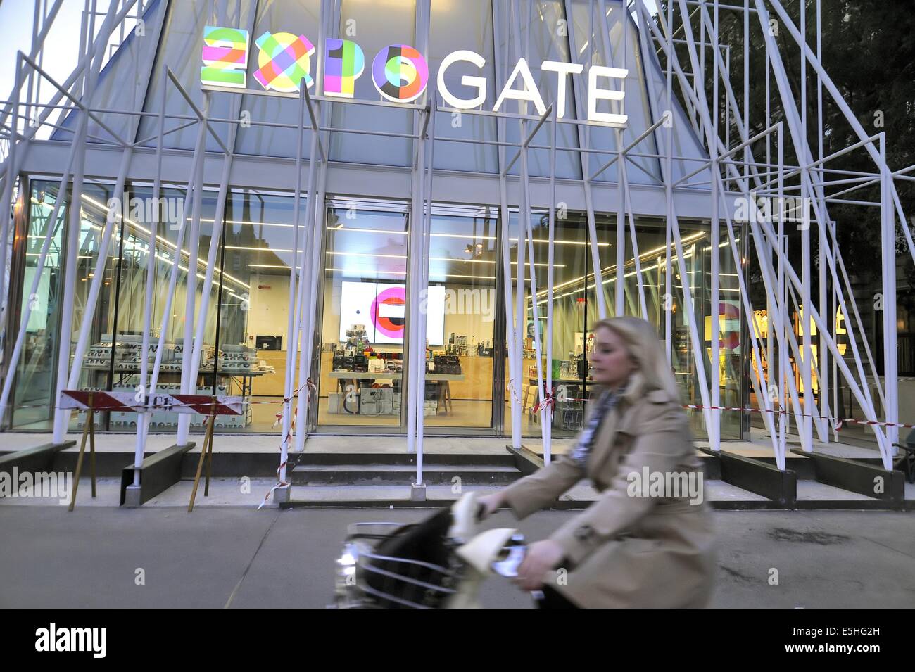 Mailand Expo Gate Info Punkt Schlossplatz für die Weltausstellung 2015 weltweit. Stockfoto