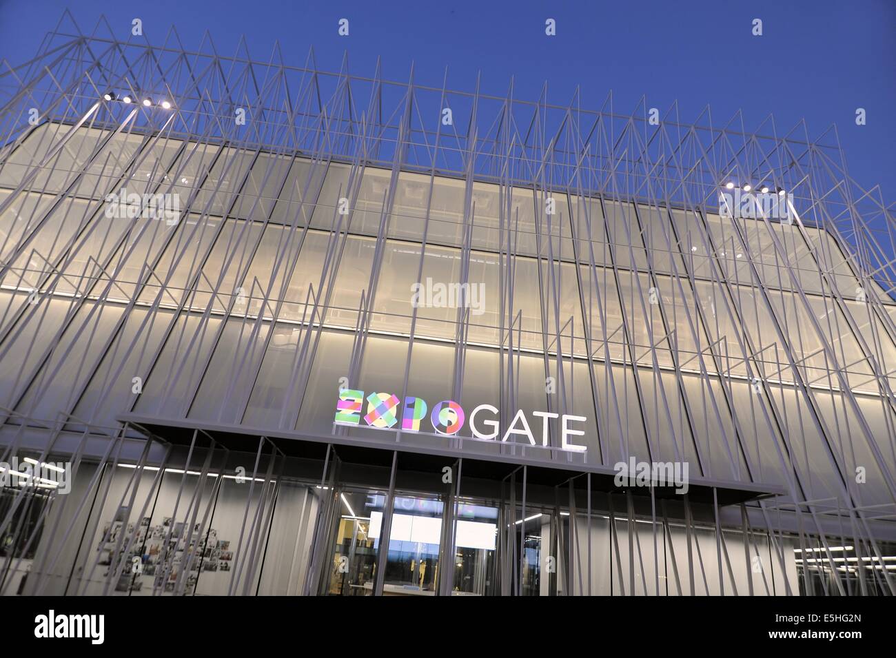 Mailand Expo Gate Info Punkt Schlossplatz für die Weltausstellung 2015 weltweit. Stockfoto