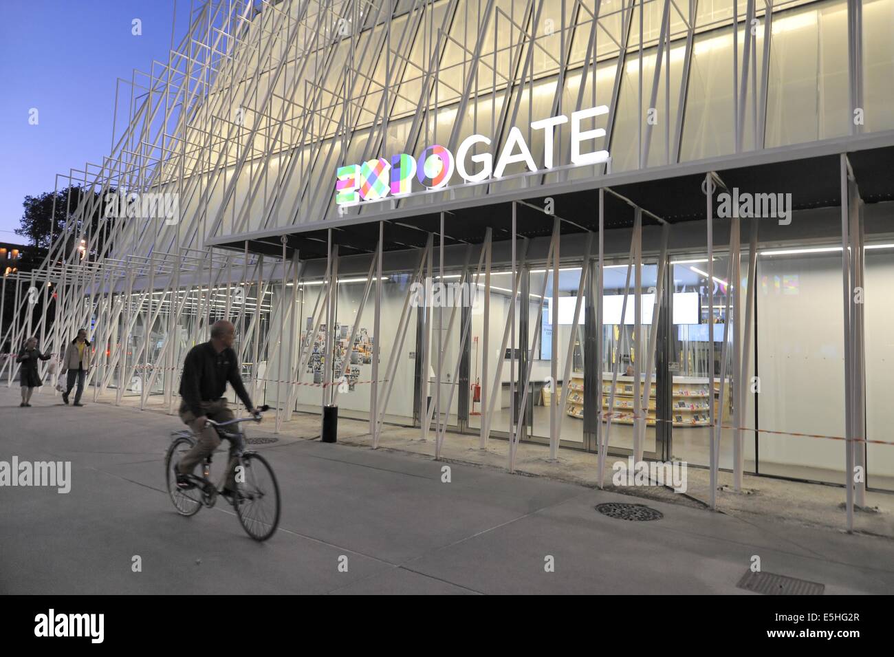 Mailand Expo Gate Info Punkt Schlossplatz für die Weltausstellung 2015 weltweit. Stockfoto