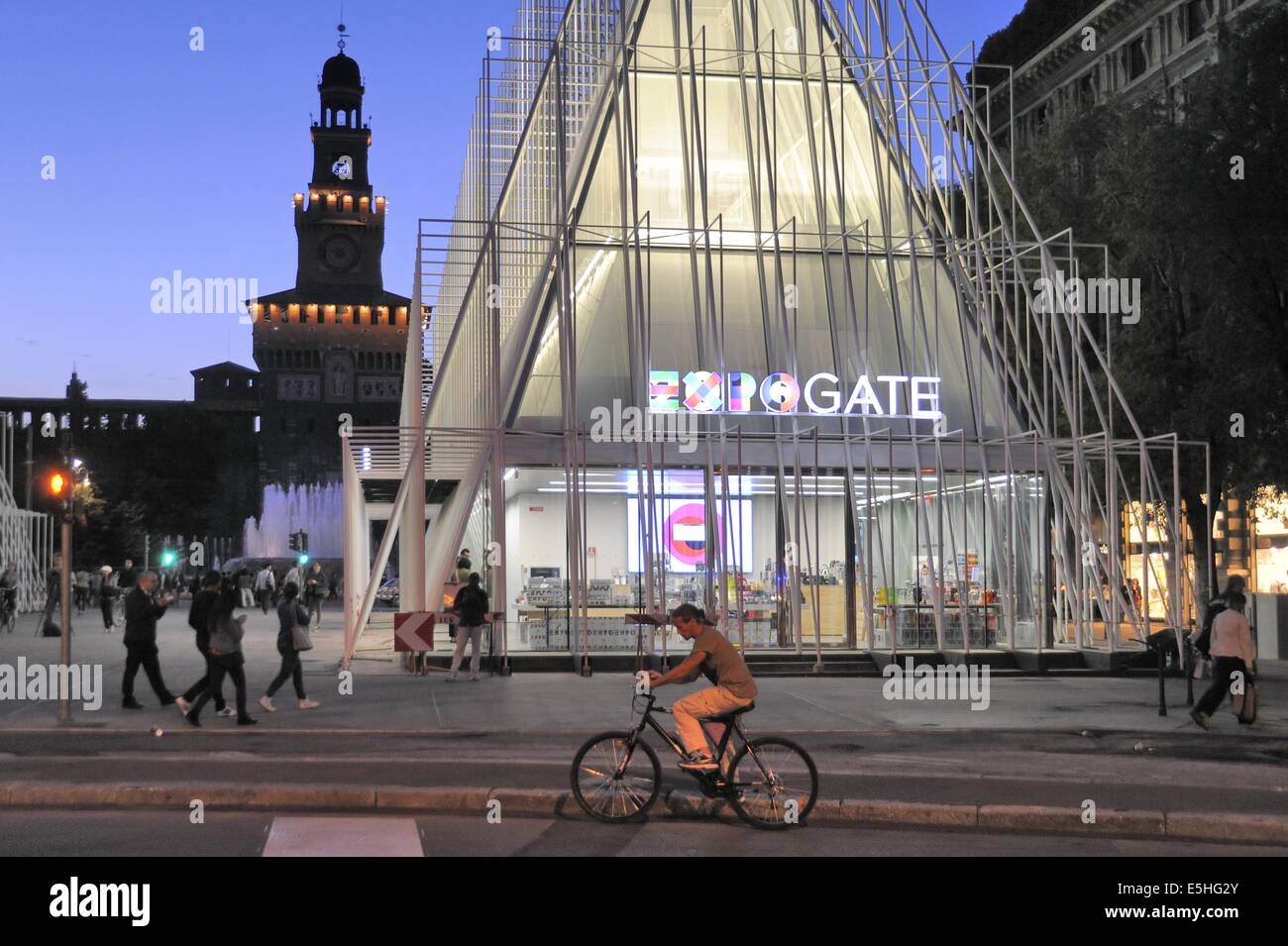 Mailand Expo Gate Info Punkt Schlossplatz für die Weltausstellung 2015 weltweit. Stockfoto