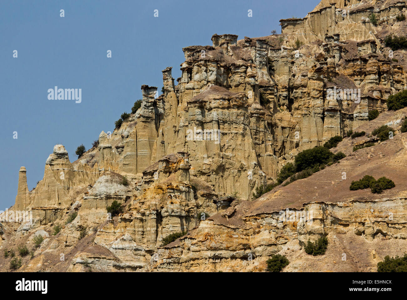 Kula Fairy Chimneys Manisa Turkei Stockfotografie Alamy