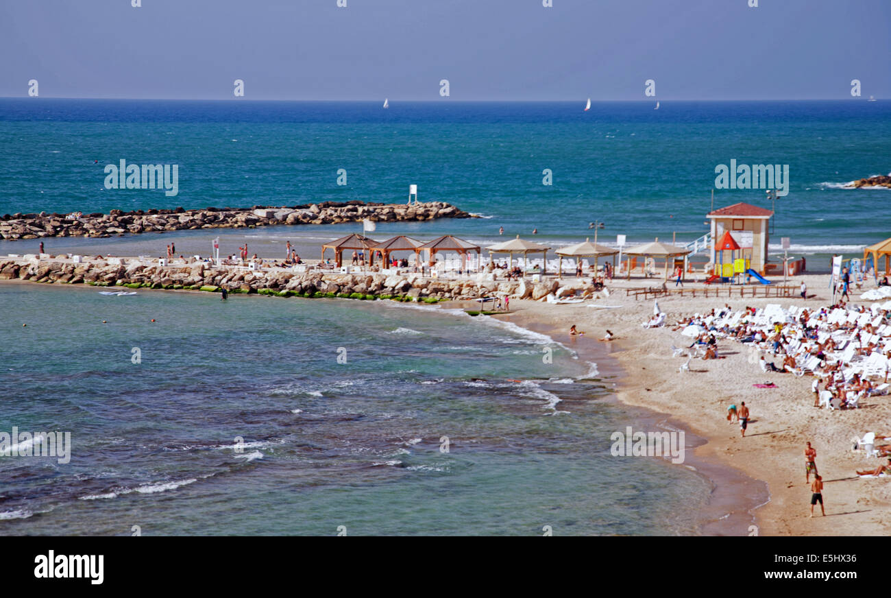 Blick auf Hilton Strand und das Mittelmeer, Tel Aviv, Israel Stockfoto