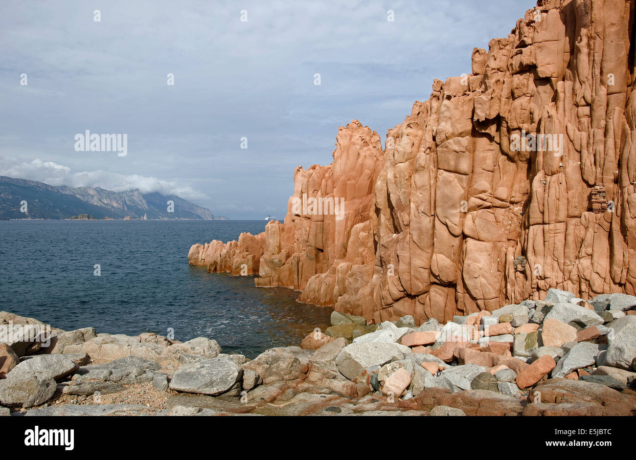 Die roten Felsen von Arbatax Stockfoto