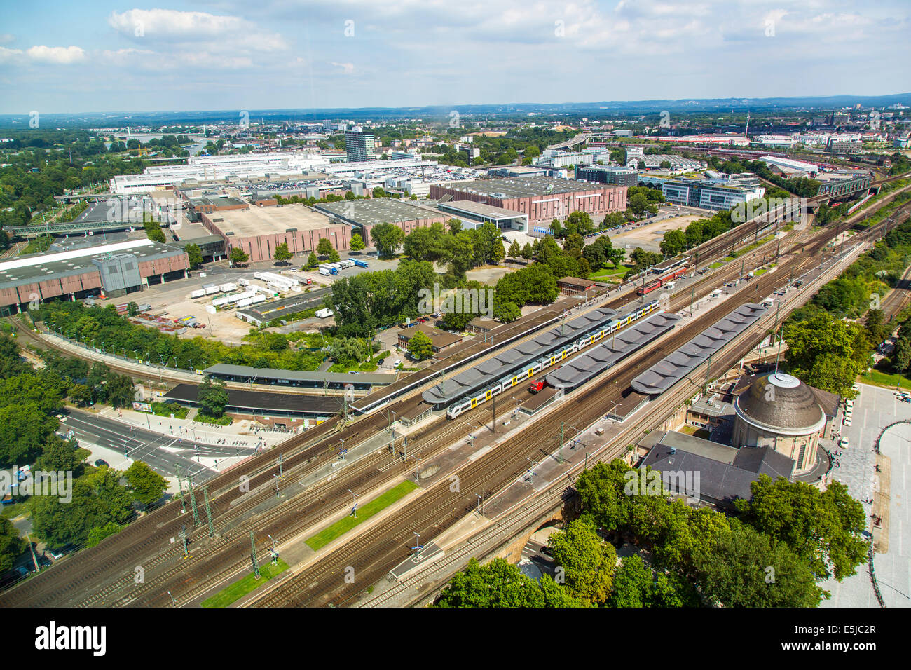 Hallen der Koelnmesse, Köln Messe, Köln-Deutz-Bahnhof Stockfoto