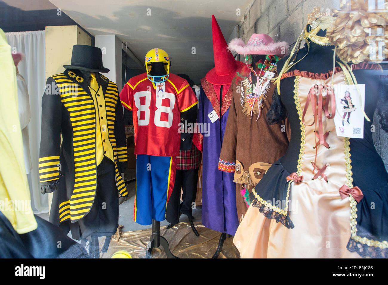 Niederlande, Maastricht, Karneval, liefert Party Shop Stockfoto