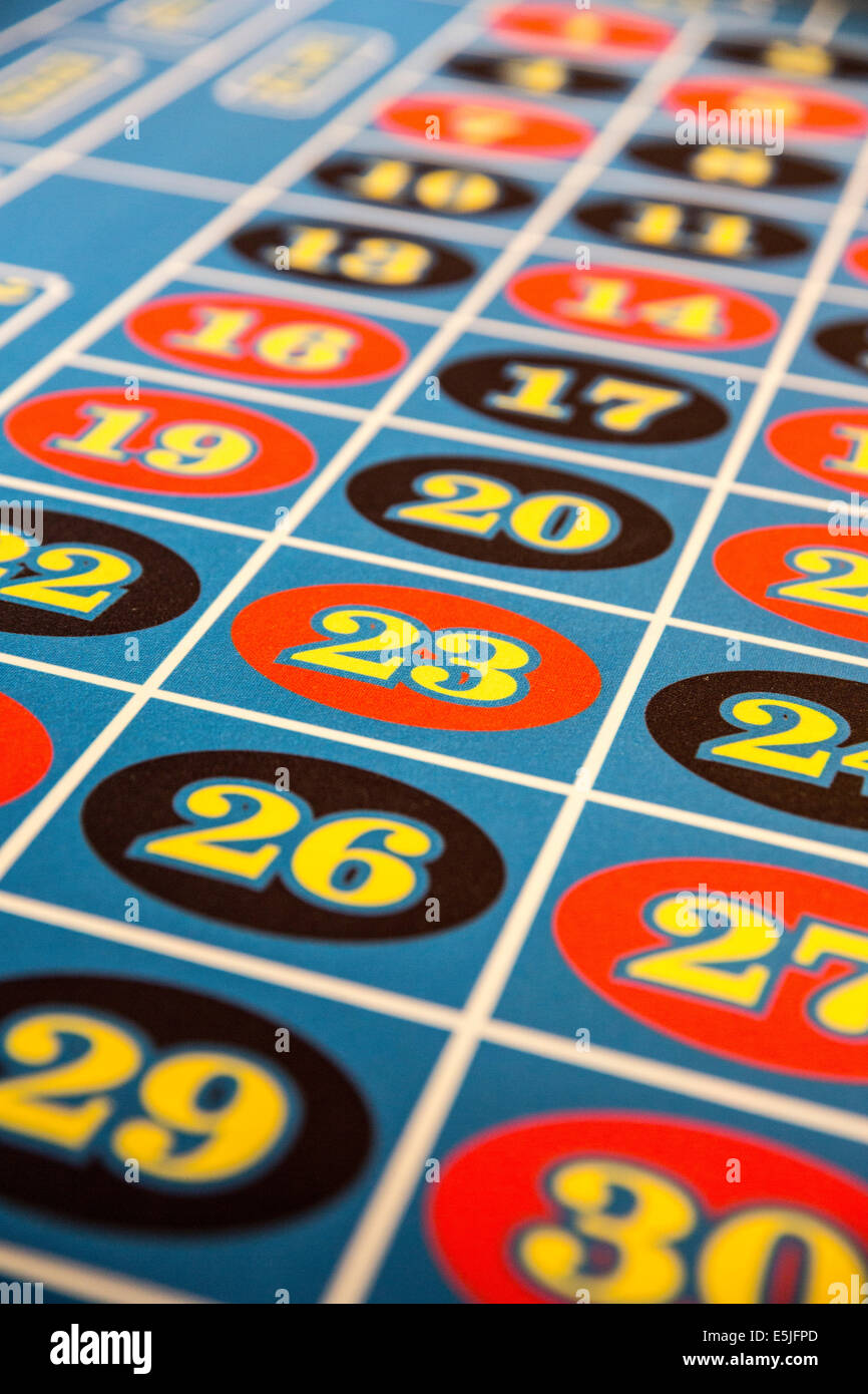 Niederlande, Rotterdam, Casino auf Kreuzfahrt Schiff MS Rotterdam. Roulette-Tisch Stockfoto