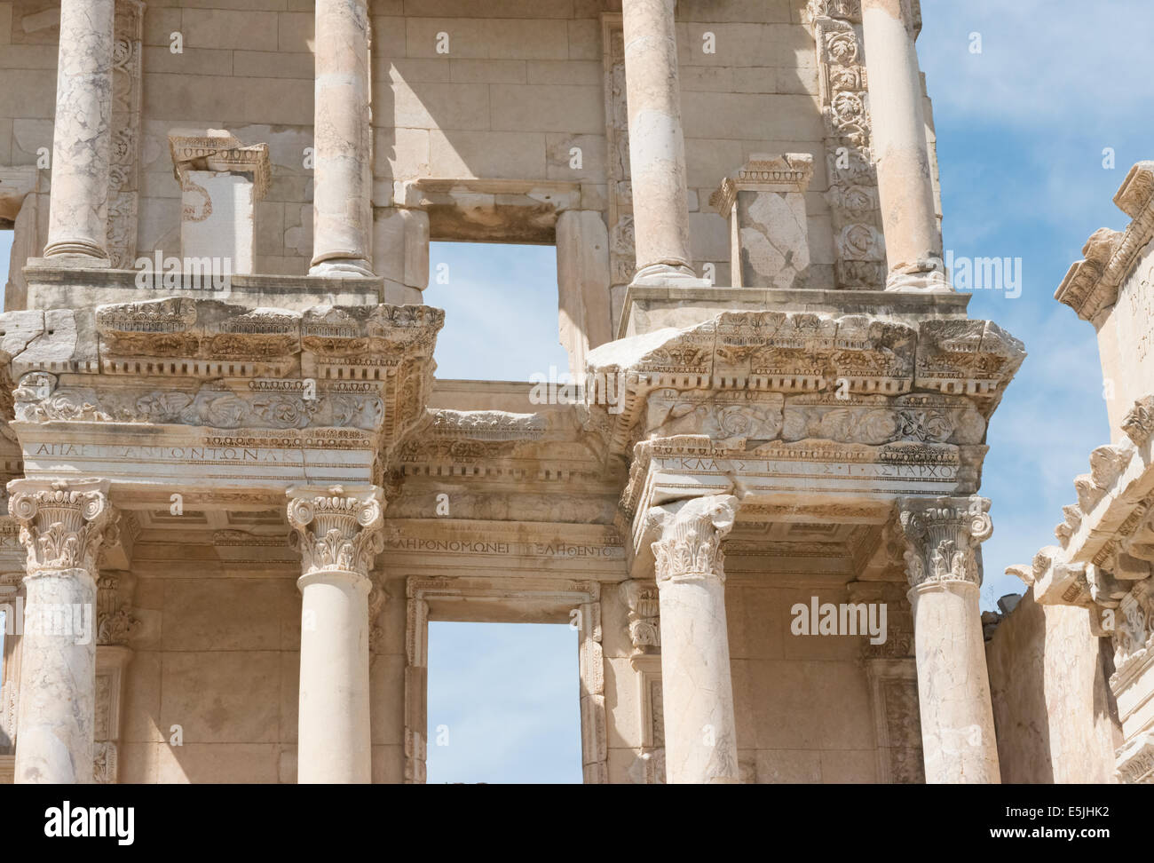Bestandteil der Celsusbibliothek Fassade in Ephesus, Selcuk, Türkei. Stockfoto
