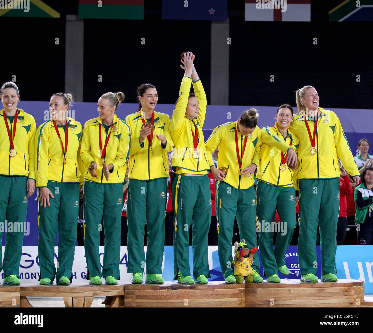 SSE Hydro Glasgow Schottland 3. August 2014. Commonwealth Games Glasgow Tag 11. Korbball final Aus V NZL.  Deutschland nehmen von 58 Tore bis 40 Gold. Stockfoto