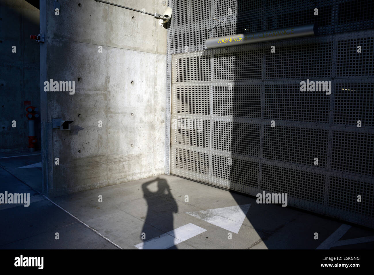 Selbstporträt-Pkw-garage Stockfoto