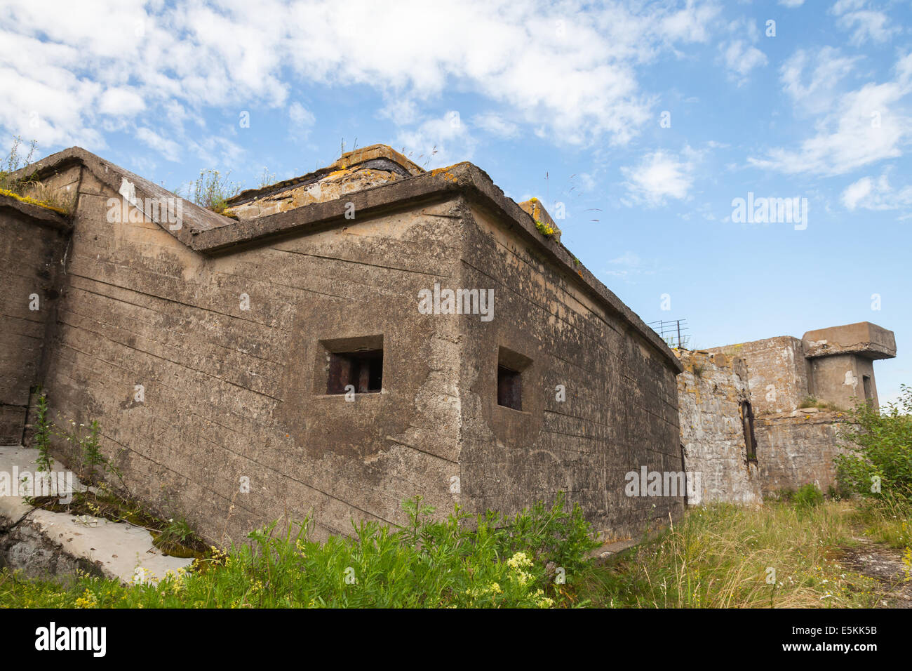 Alten Betonbunker Totleben Fort Insel in Russland Stockfoto