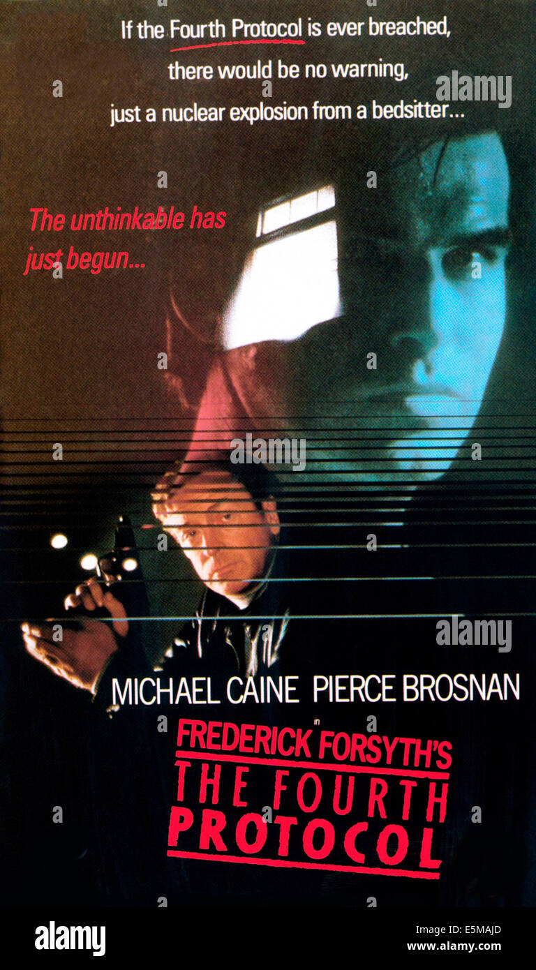 DAS vierte Protokoll, Michael Caine (vorne), Pierce Brosnan, 1987, © Lorimar/Courtesy Everett Collection Stockfoto