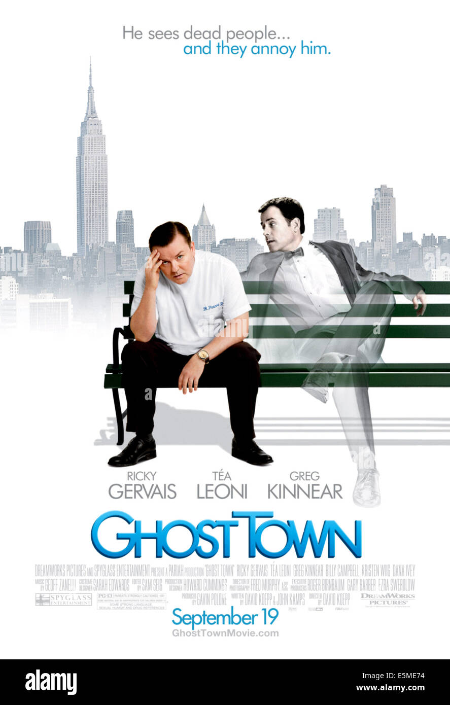 GHOST TOWN, von links: Ricky Gervais, Greg Kinnear, 2008. © Paramount/Courtesy Everett Collection Stockfoto