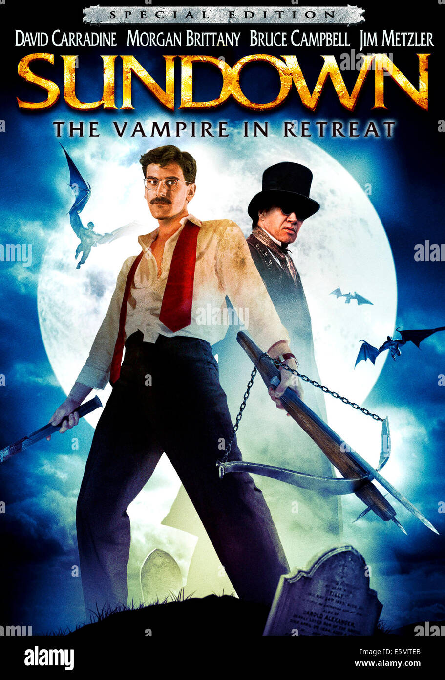 SUNDOWN: THE VAMPIRE IN RETREAT, von links: Bruce Campbell, David Carradine, 1990, © Vestron Bilder/Courtesy Everett Collection Stockfoto