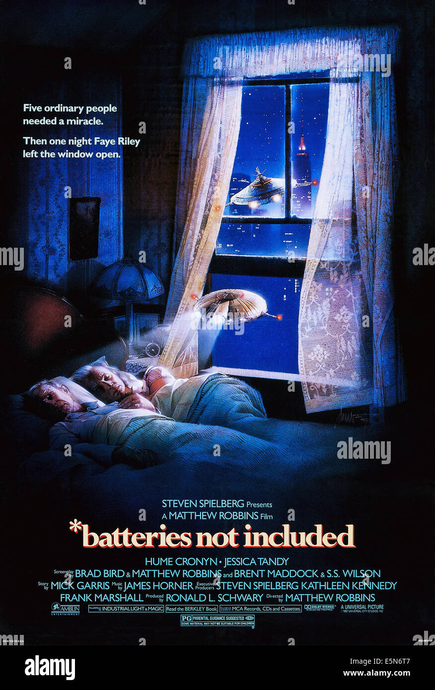 Batterien nicht inbegriffen, US Plakatkunst, von vorne nach hinten: Hume Cronyn, Jessica Tandy, 1987, © Universal/Courtesy Everett Collection Stockfoto