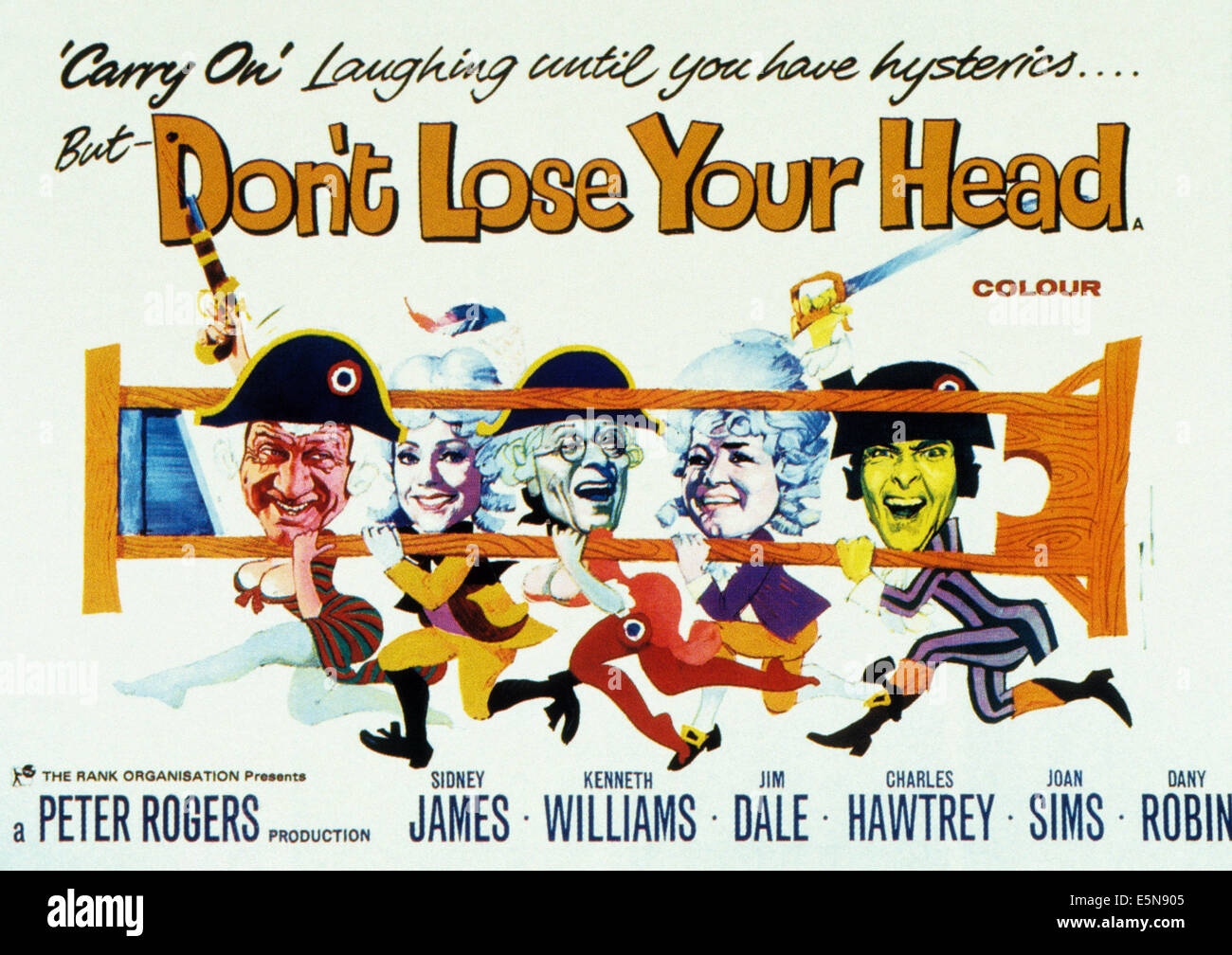 Nicht verlieren YOUR HEAD, von links: Sid James, Dany Robin, Charles Hawtrey, Joan Simms, Kenneth Williams, 1966 Stockfoto