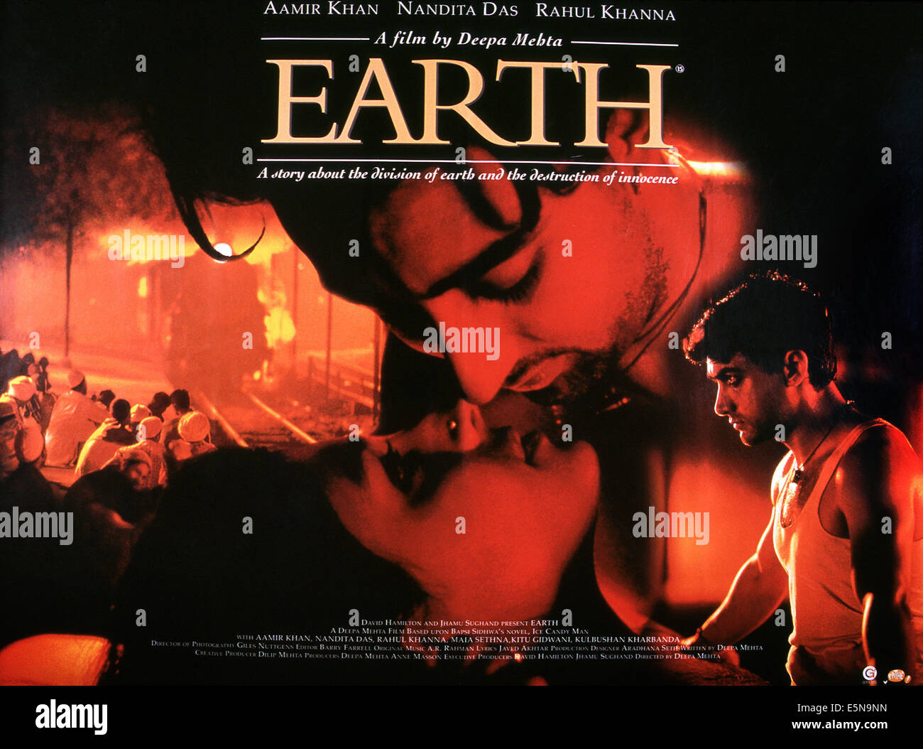 Erde, von links: Aamir Khan, Nandita Das, Rahul Khanna, 1998. © Zeitgeist Filme/Courtesy Everett Collection Stockfoto