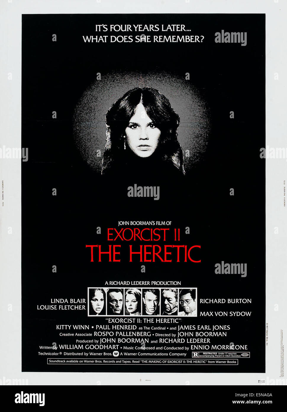 Exorzist II: Die KETZER, top: Linda Blair; unten von links: Linda Blair, Richard Burton, Louise Fletcher, Max von Sydow, Paul Stockfoto