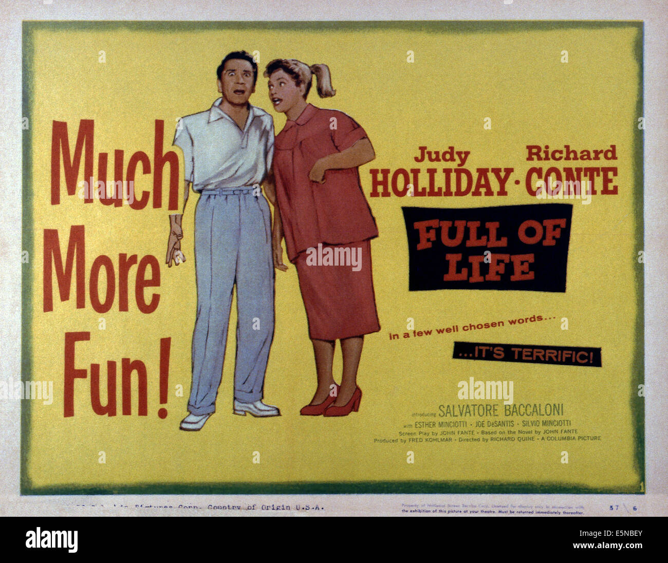 FULL OF LIFE, von links: Richard Conte, Judy Holliday, 1956 Stockfoto