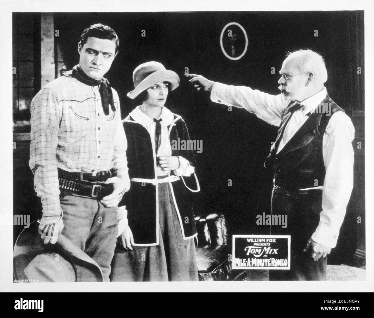 Meile-A-MINUTE ROMEO, von links: Tom Mix, Betty Jewel, 1923, TM & Copyright © 20th Century Fox Film Corp./Courtesy Everett Stockfoto