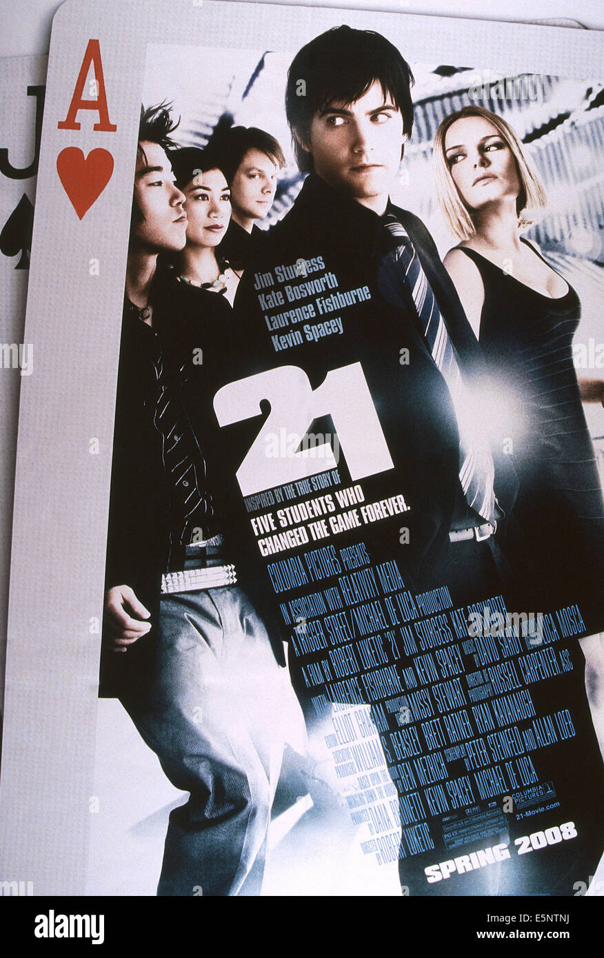 21, (aka TWENTY ONE), US-Plakat, v.l.: Aaron Yoo, Liza Lapira, Jacob Pitts, Jim Sturgess, Kate Bosworth, 2008 © Stockfoto