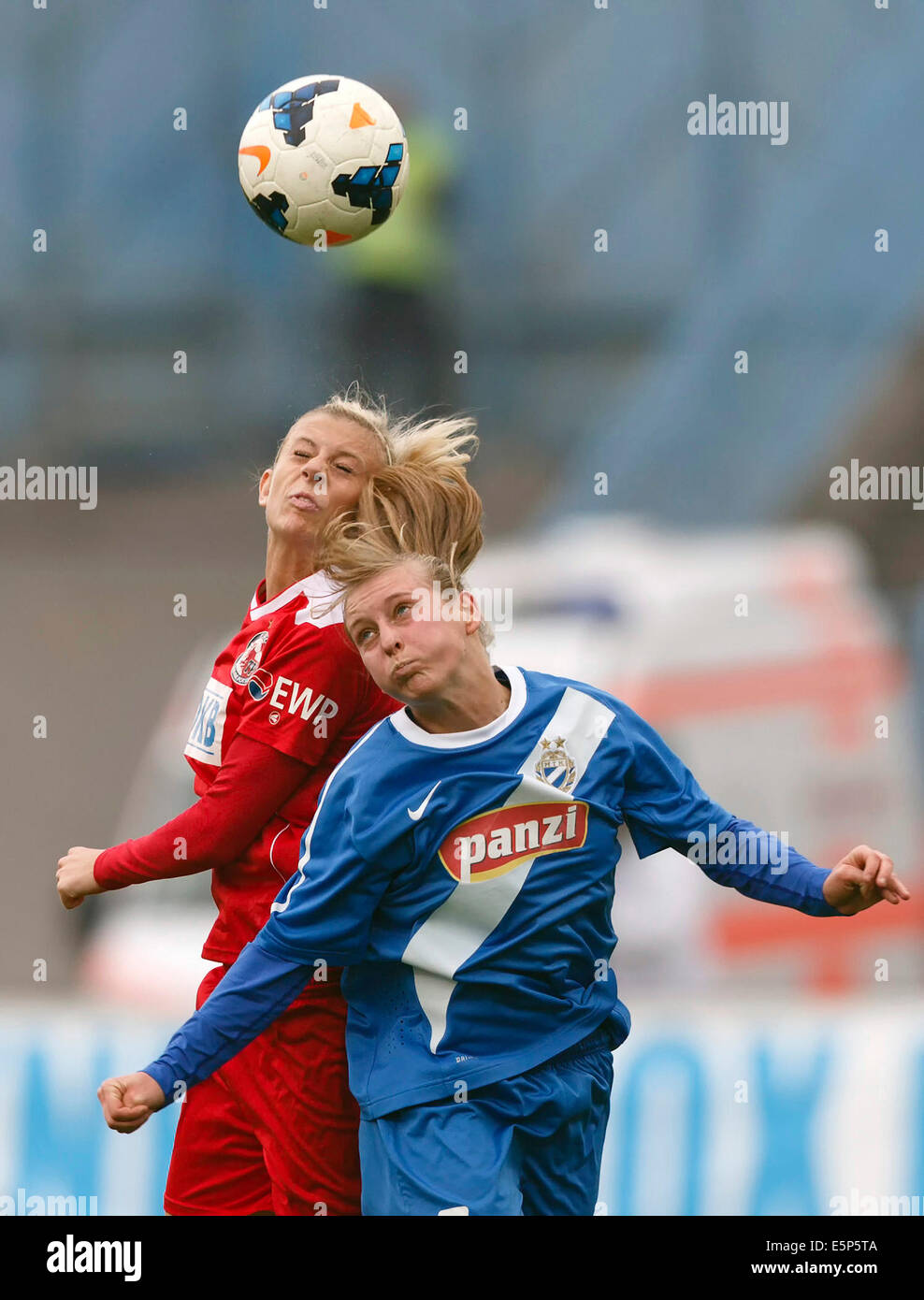 MTK vs. Potsdam UEFA Womens Champions League Fußballspiel Stockfoto