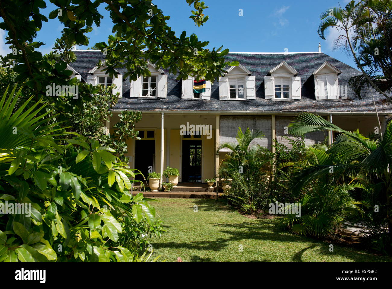 Tropische Pflanzen Eureka Haus umgibt, ein erhaltenen kolonialen Stilhaus gebaut im Jahre 1830, Moka, Mauritius, The Indian Ocean Stockfoto