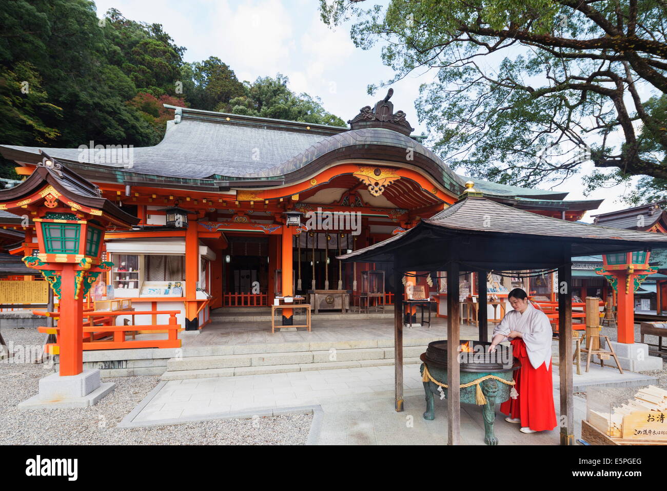 Shinto-Schrein, Nachi, UNESCO-Weltkulturerbe, Wakayama Präfektur, Honshu, Japan, Asien Stockfoto