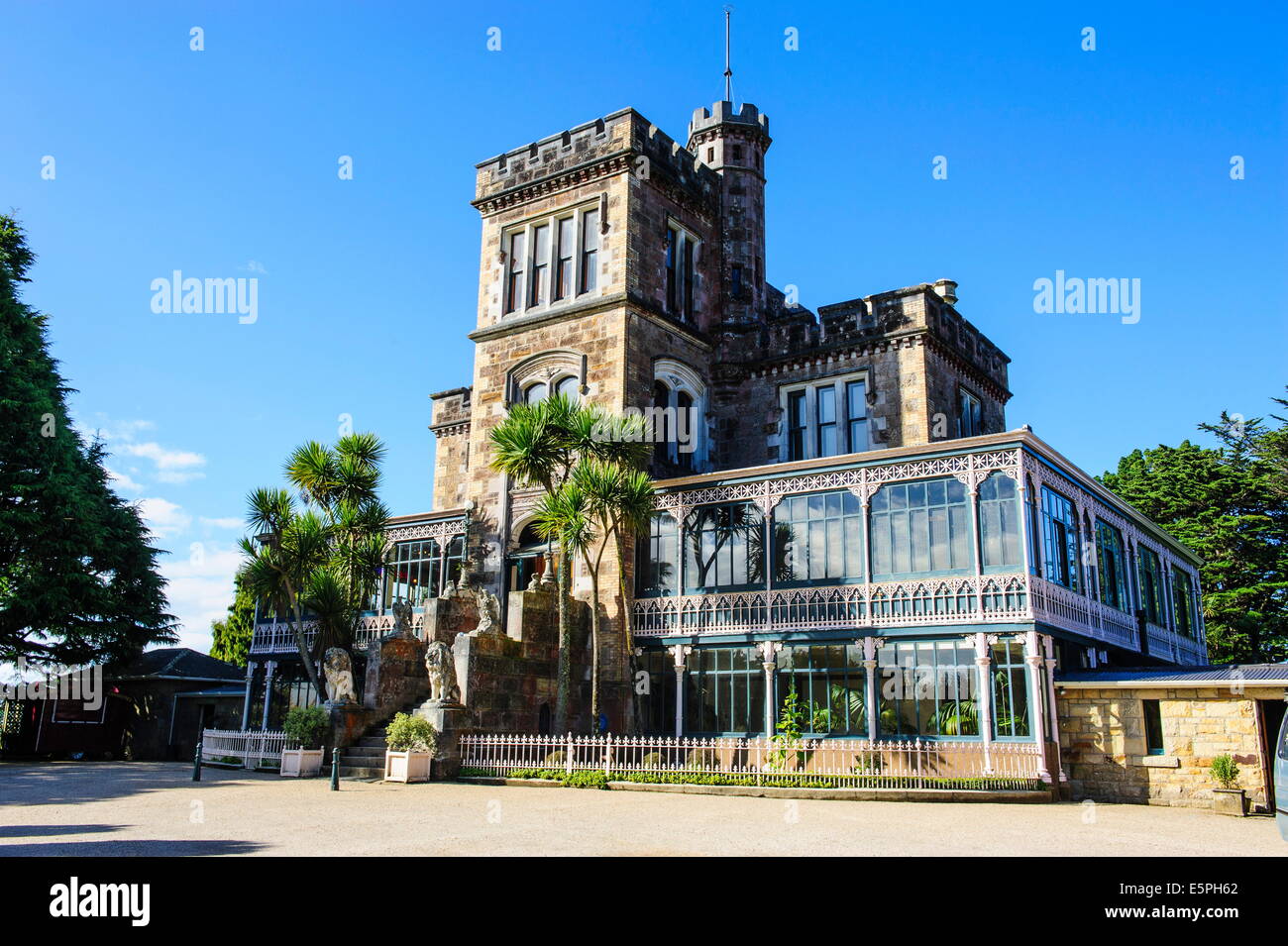 Larnach Castle, Otago Peninsula, Südinsel, Neuseeland, Pazifik Stockfoto
