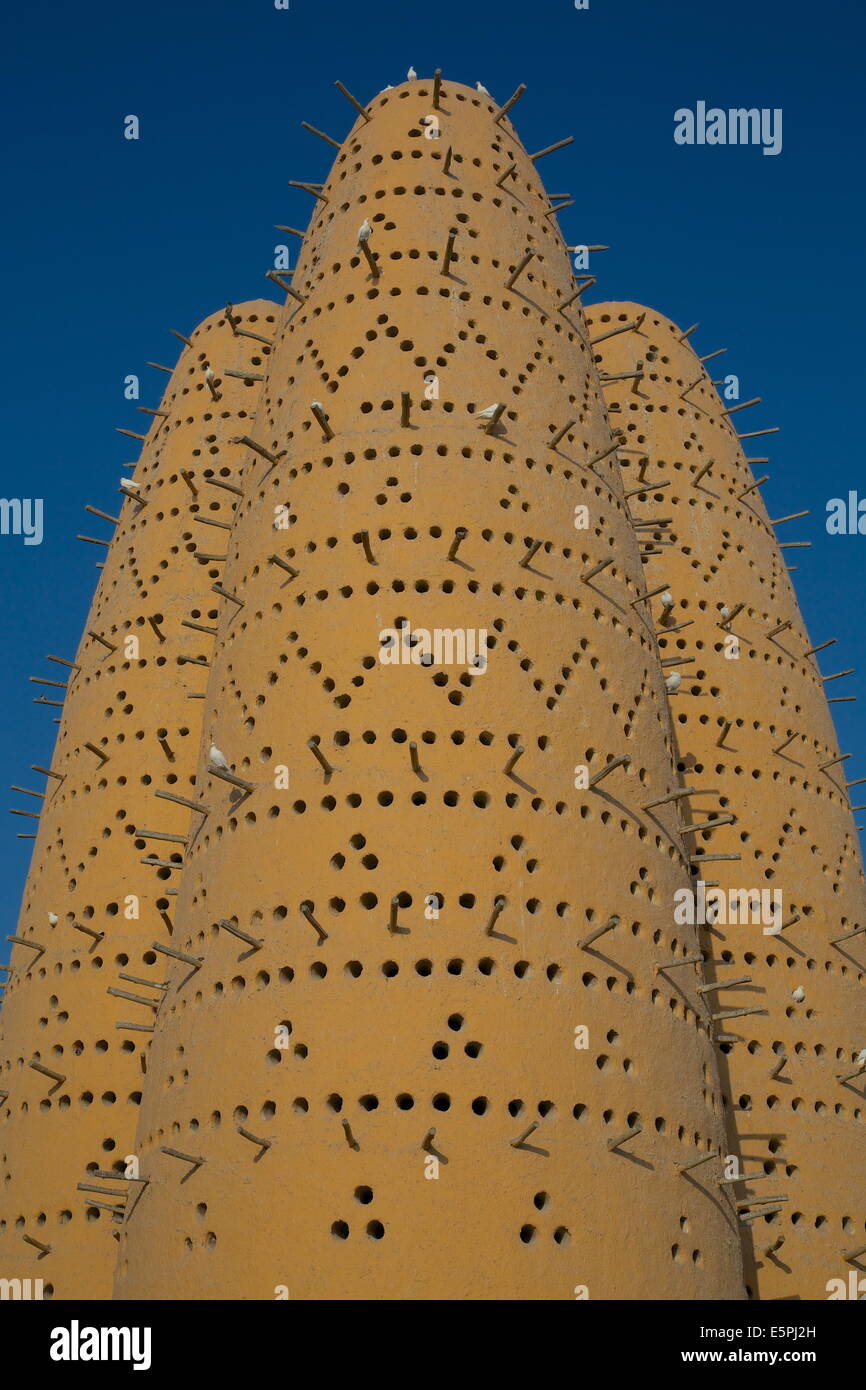 Taube-Türme, Katara Cultural Village, Doha, Katar, Naher Osten Stockfoto