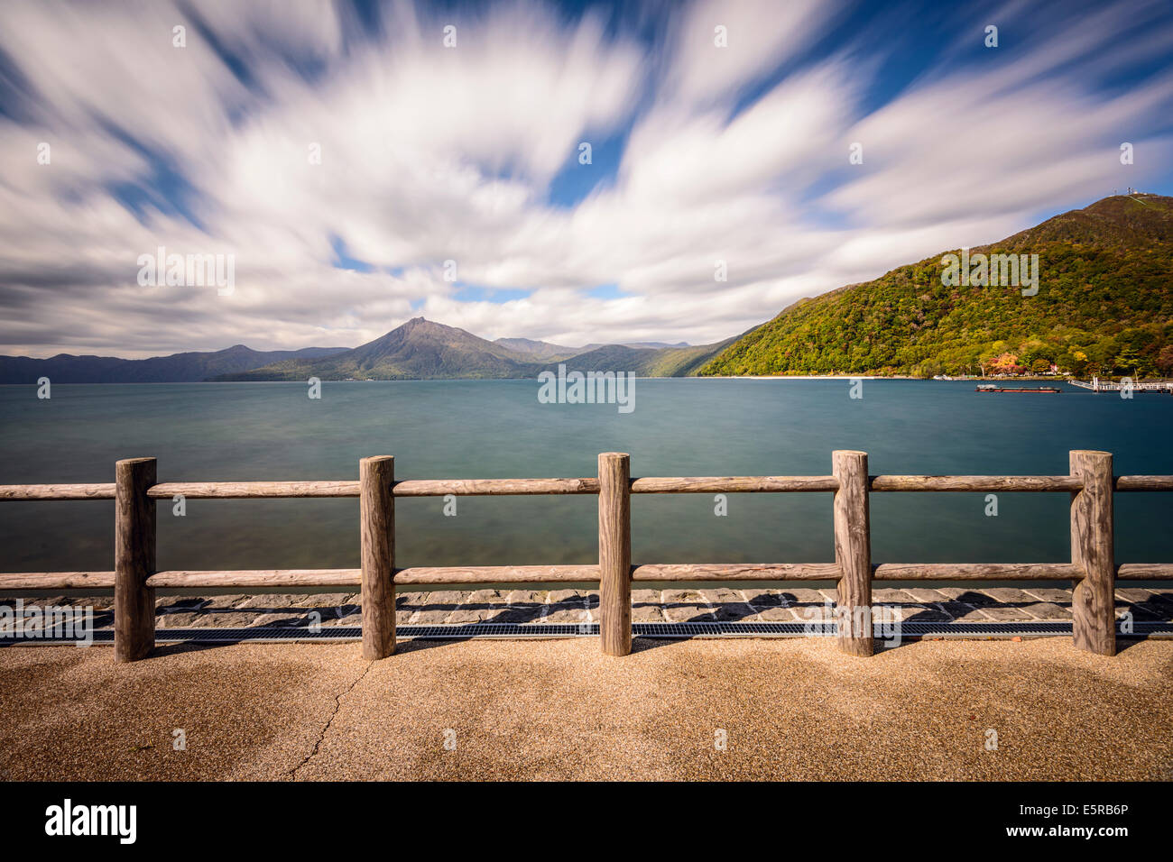 Shikotsu-Toya-Nationalpark, Japan am See Shikotsu. Stockfoto