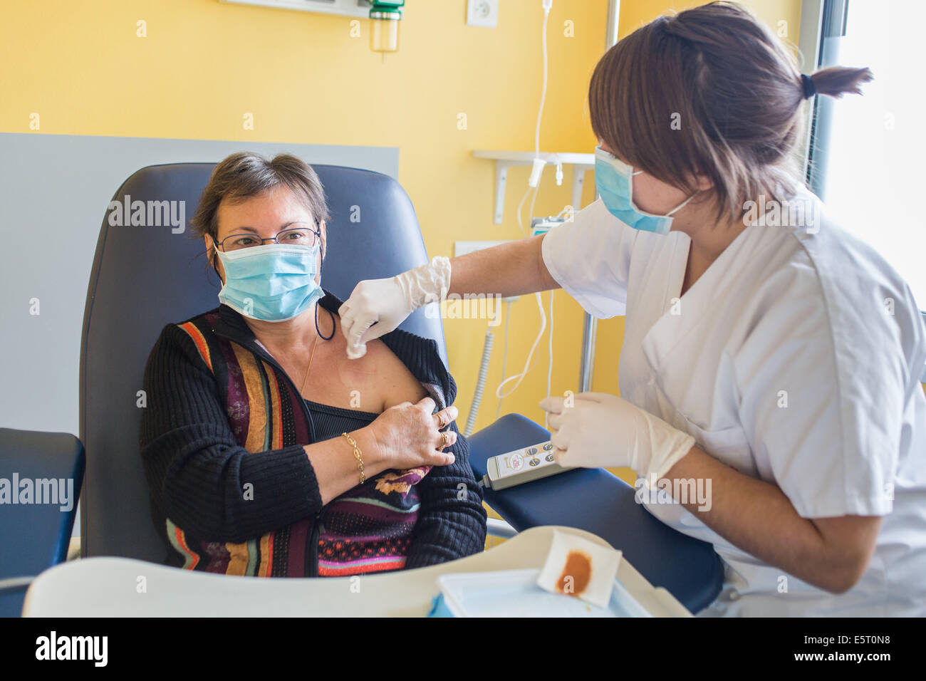 Onkologie-Abteilung, Patienten mit Krebs Chemotherapie in Tag ...