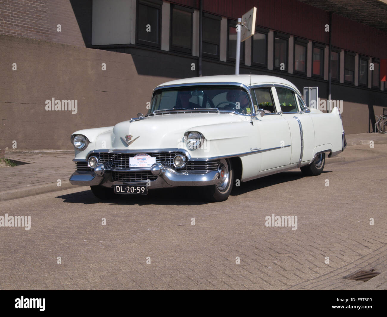 Cadillac 62 (1954), niederländischer Lizenz Registrierung DL-20-59, pic10 Stockfoto