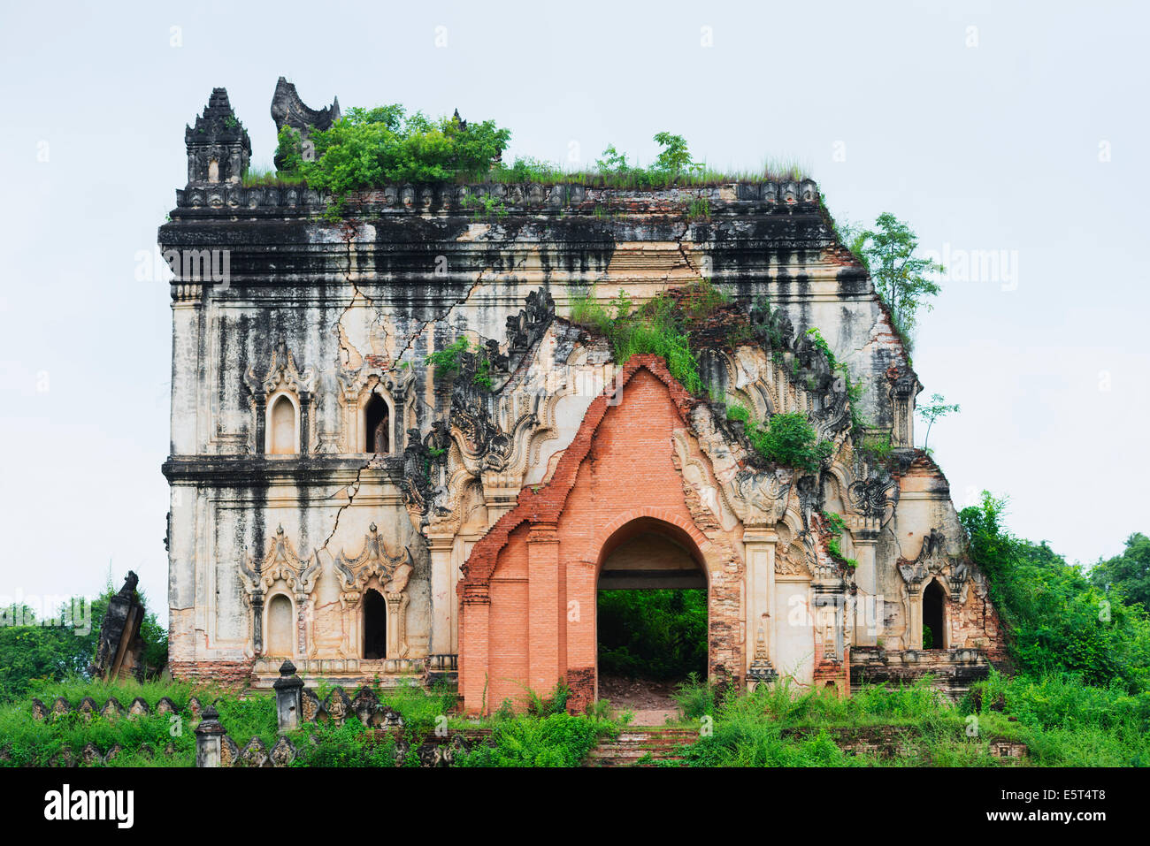 Südost-Asien, Myanmar (Burma), Mandalay, Inwa Ruinen Stockfoto