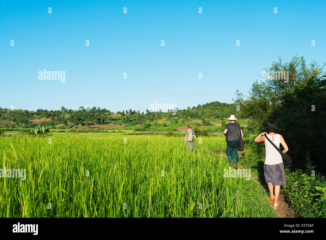 Südost-Asien, Myanmar (Burma), Touristen in Hsipaw Trekkinggebiet Stockfoto