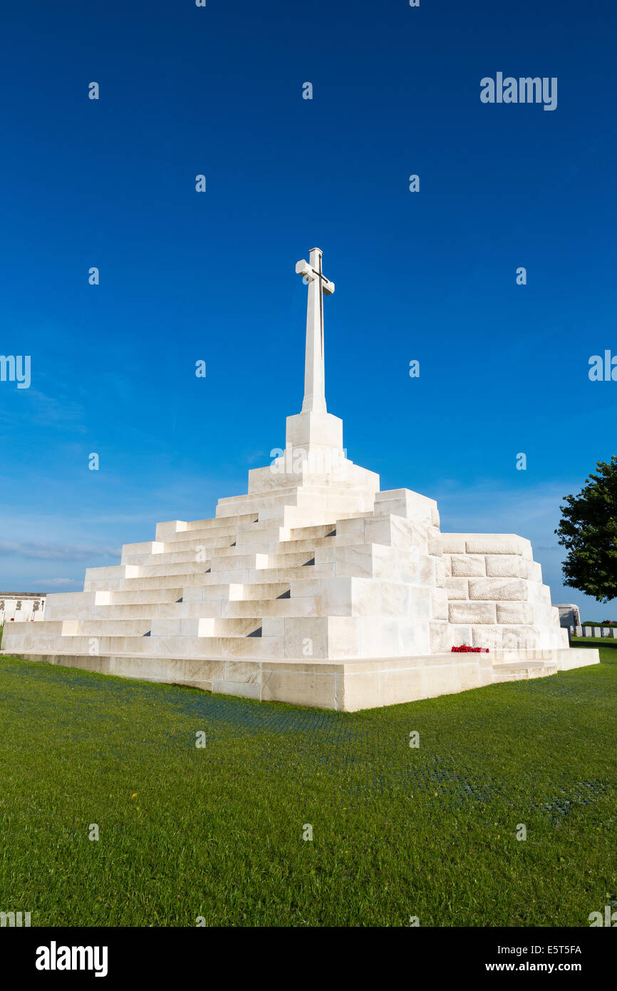 Tyne Cot Welt ein Soldatenfriedhof, der größten britischen Soldatenfriedhof in der Welt. in der Nähe von Ypern, Flandern, Zonnebeke, Belgien Stockfoto