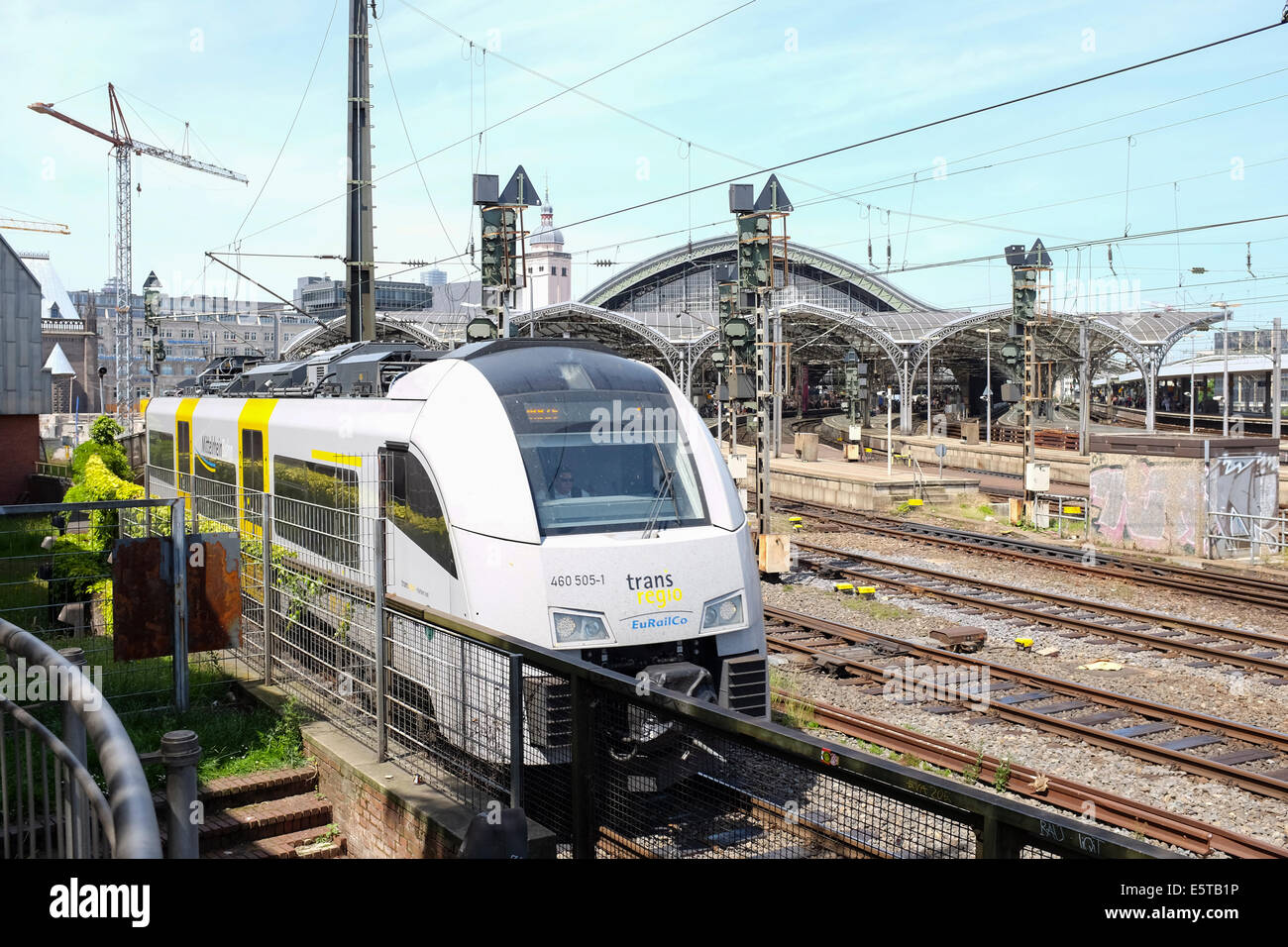 Hauptbahnhof-Bahnhof in Köln Stockfoto