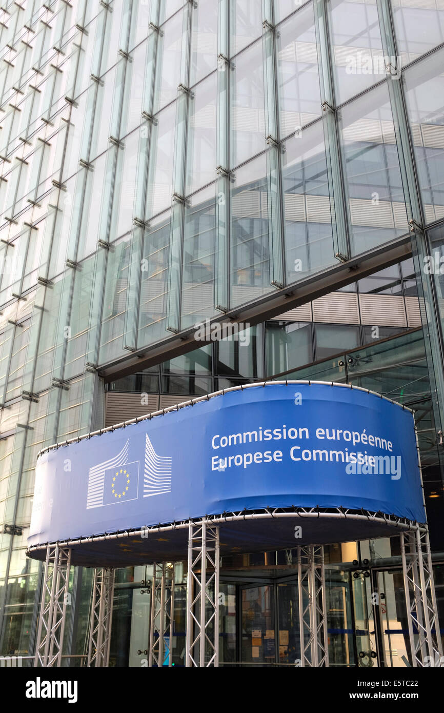 Europäische Kommission, Charlemagne Gebäudeeingang in Rue De La Loi, Brüssel, Belgien Stockfoto