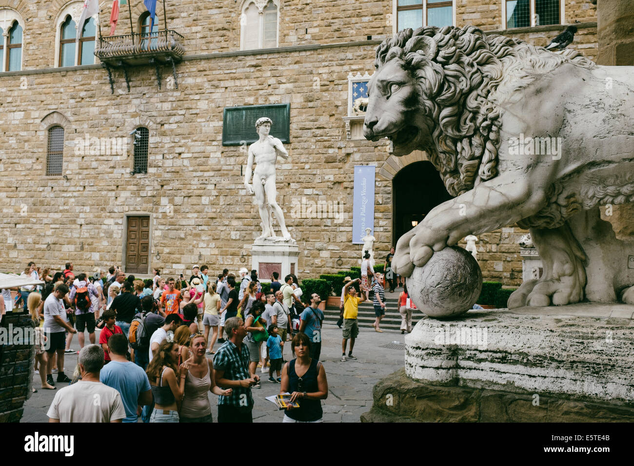 Statue von David außerhalb Museo di Palazzo Vecchio, Piazza della Signoria Toscana-Tuscany Stockfoto