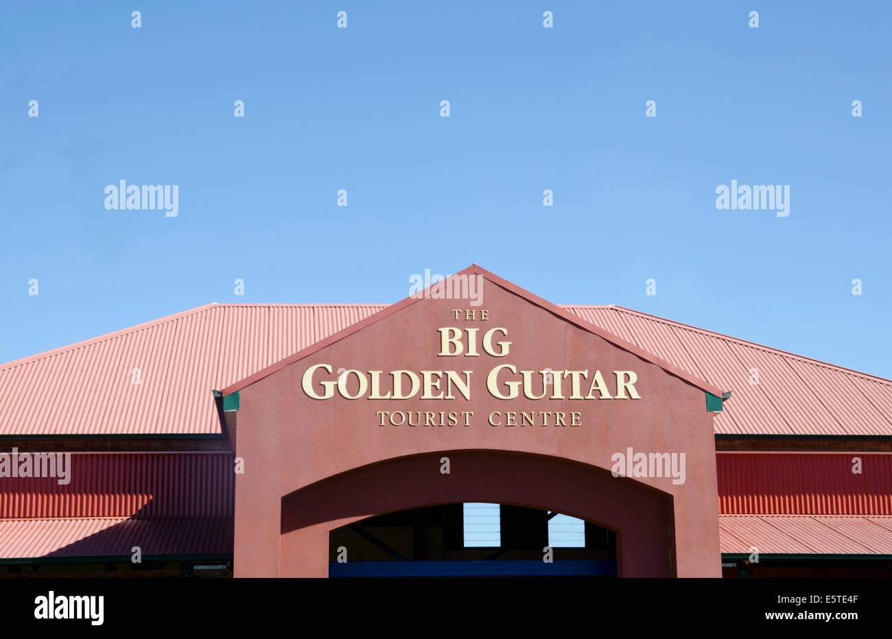 Touristenzentrum an der großen goldenen Gitarre, Tamworth NSW Australia Stockfoto