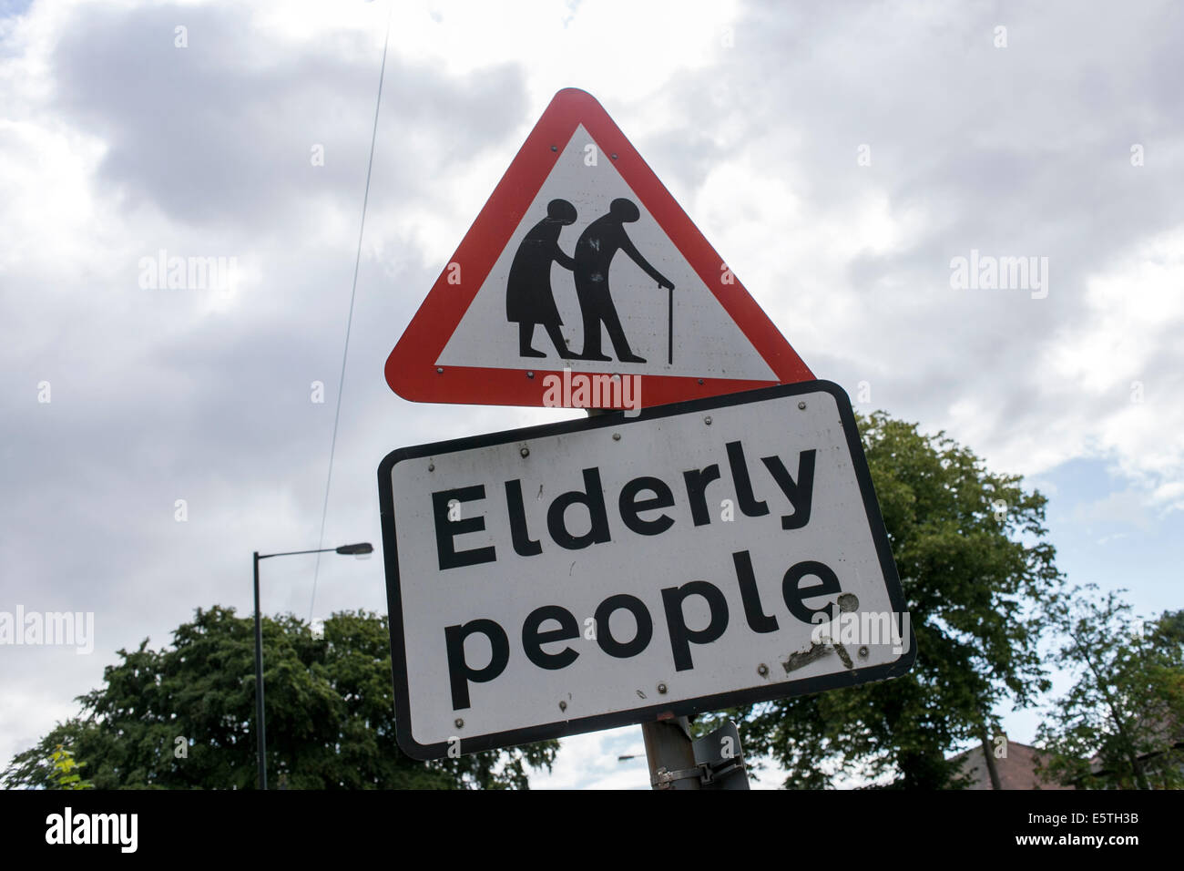 Ältere Menschen Road Traffic Sign Stockfoto