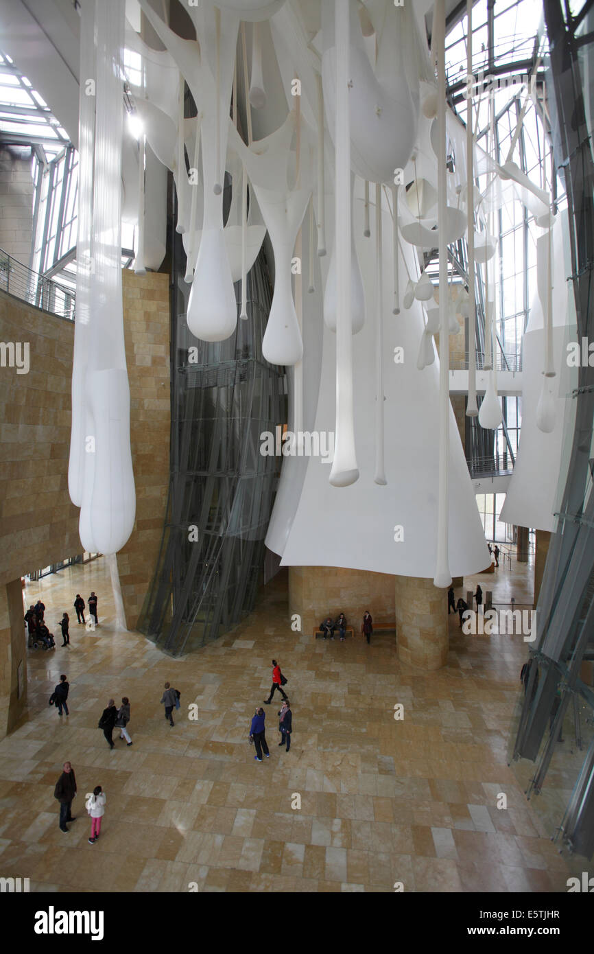 Die moderne Innenarchitektur des Guggenheim Museum, Bilbao, Spanien Stockfoto