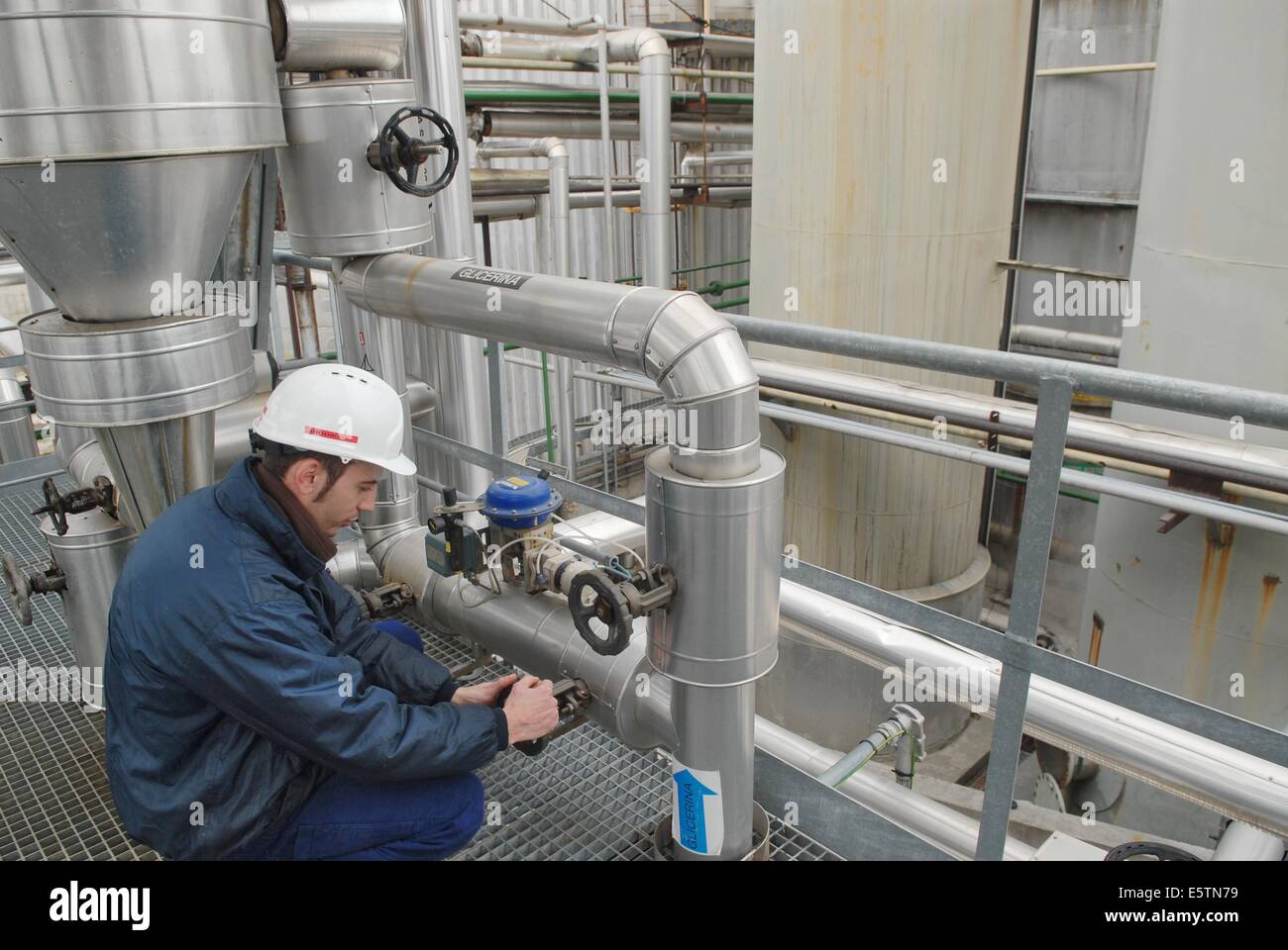 Italien, Raffinerie zur Herstellung von Biodiesel ökologischer Brennstoff Stockfoto