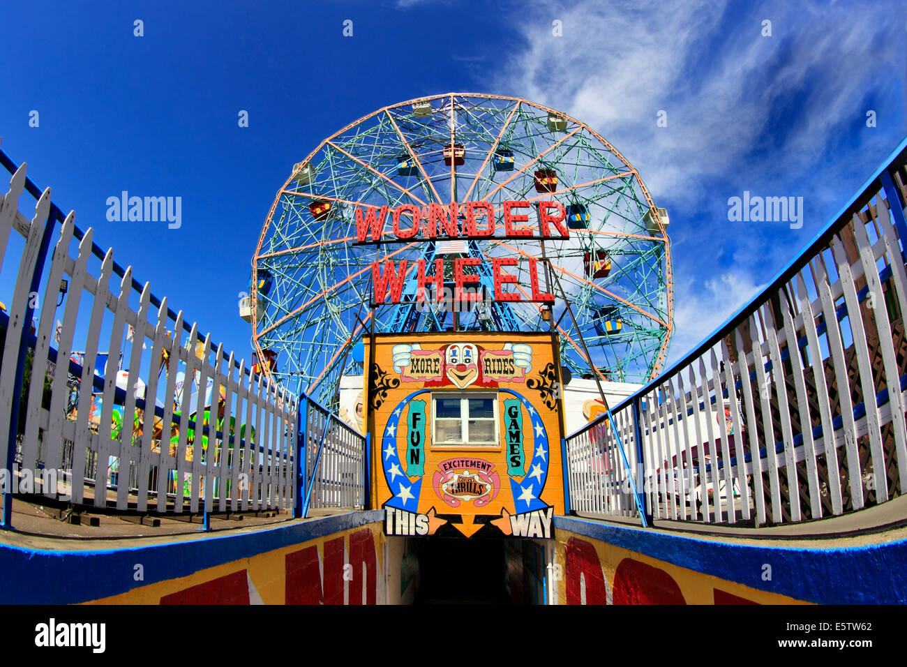 Berühmte Coney Island Wonder Wheel Brooklyn in New York Stockfoto