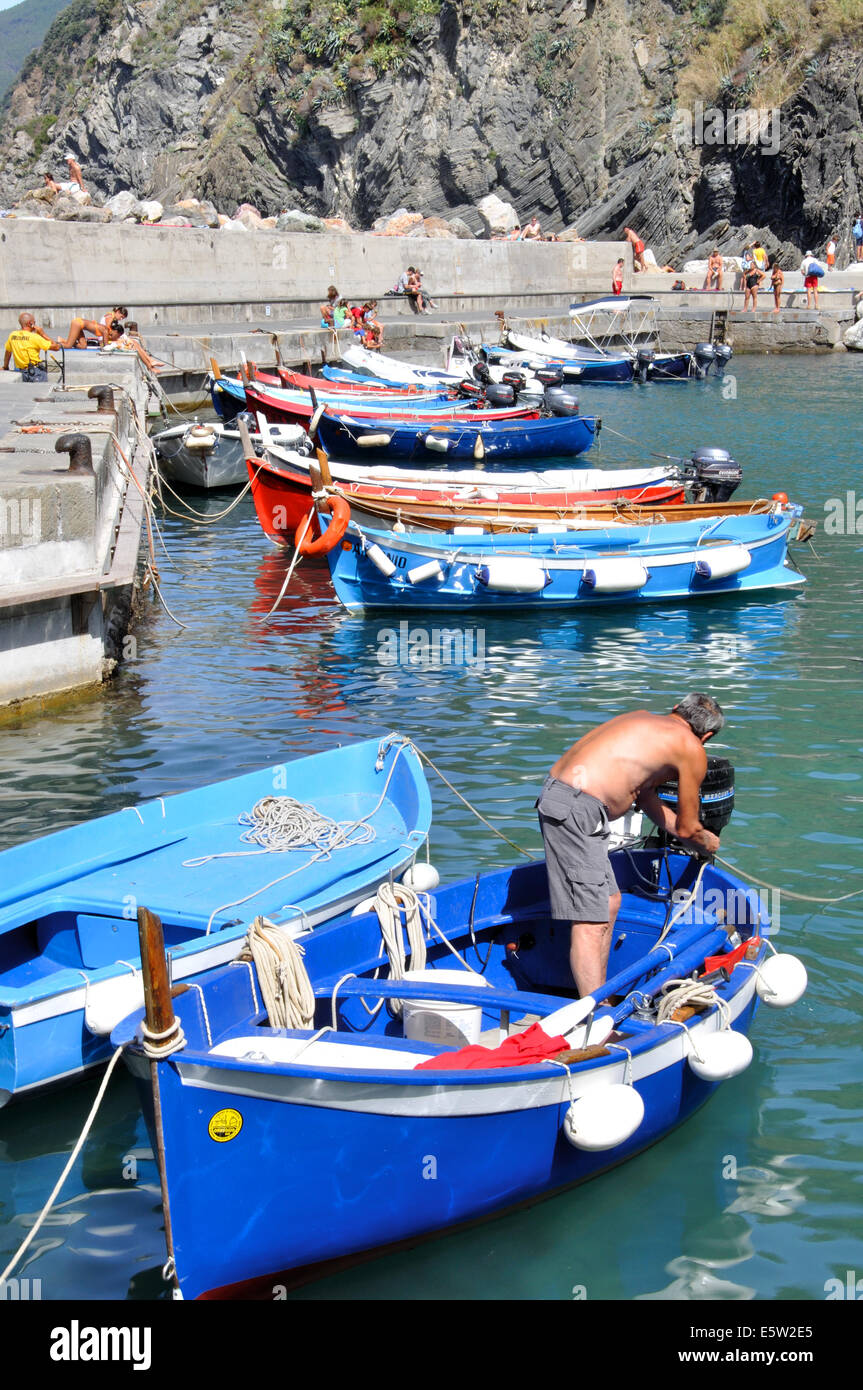 Vernazza Hafen 5 Cinque Terre Ligurien Italien Stockfoto