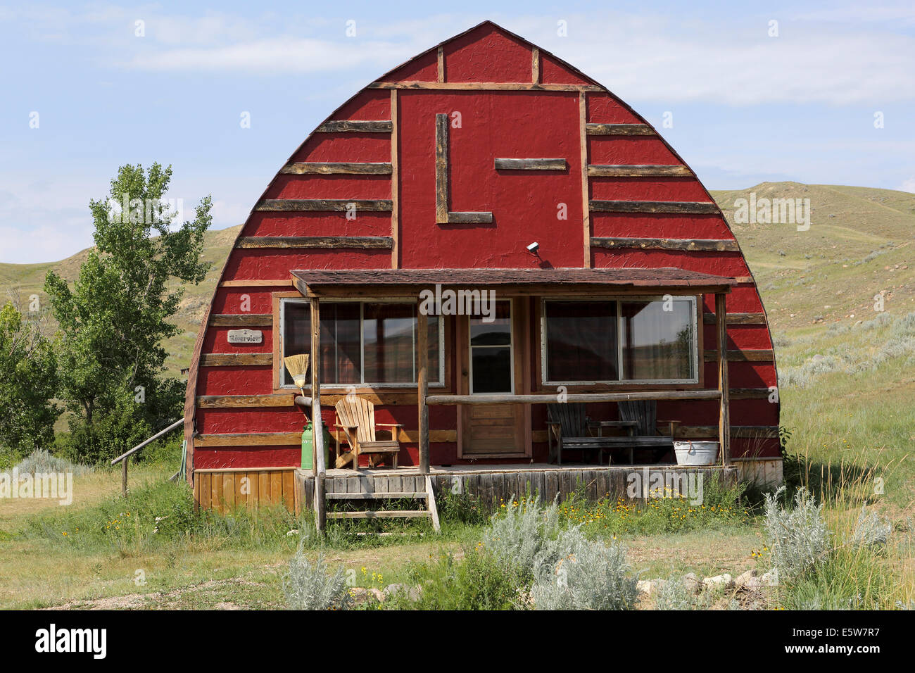 Ein Adobe Gebäude am La Reata Ranch in der Nähe von Kyle, Saskatchewan, Kanada. Stockfoto